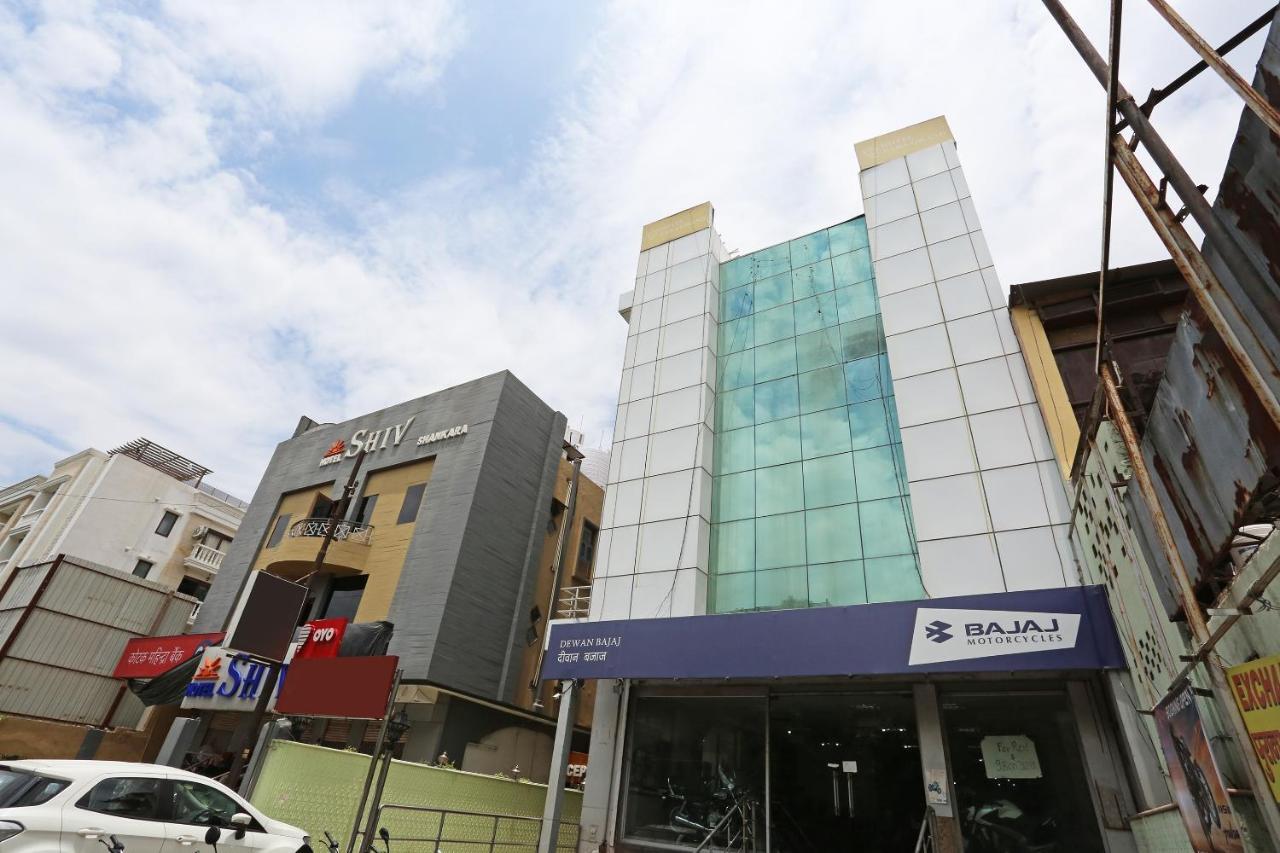 Capital O 5331 Zara Grand New Delhi Bagian luar foto